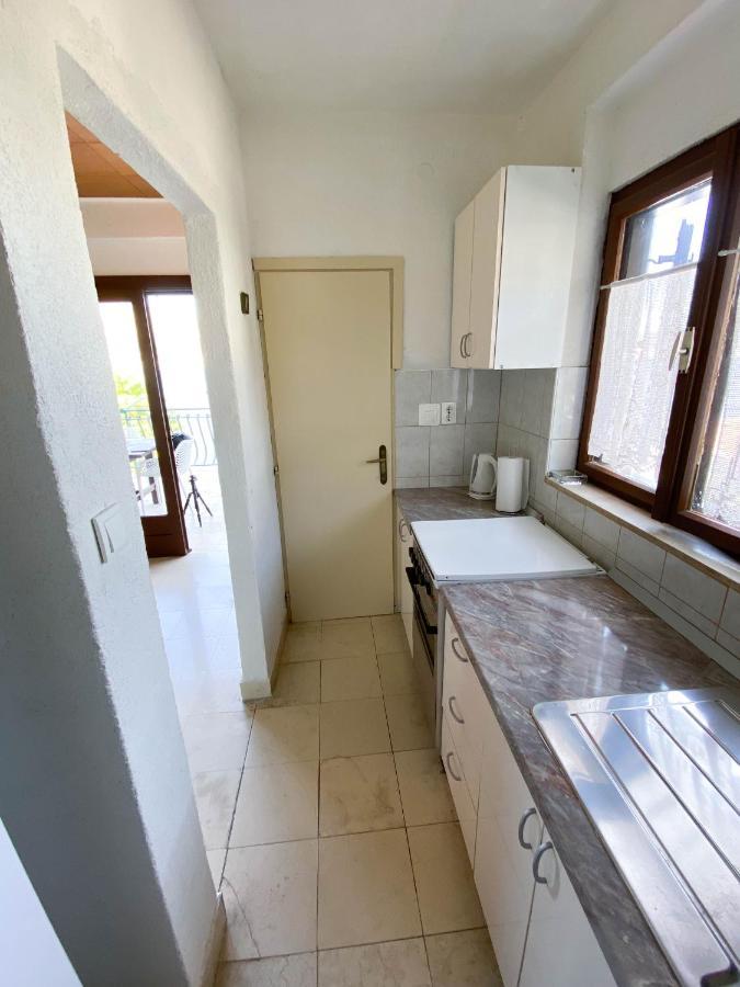 Seaview & Beachfront Apartments Jakov Donji Okrug  Εξωτερικό φωτογραφία