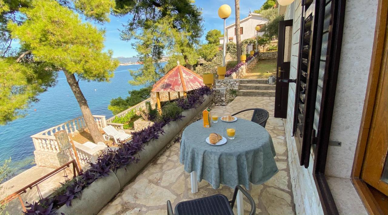 Seaview & Beachfront Apartments Jakov Donji Okrug  Εξωτερικό φωτογραφία