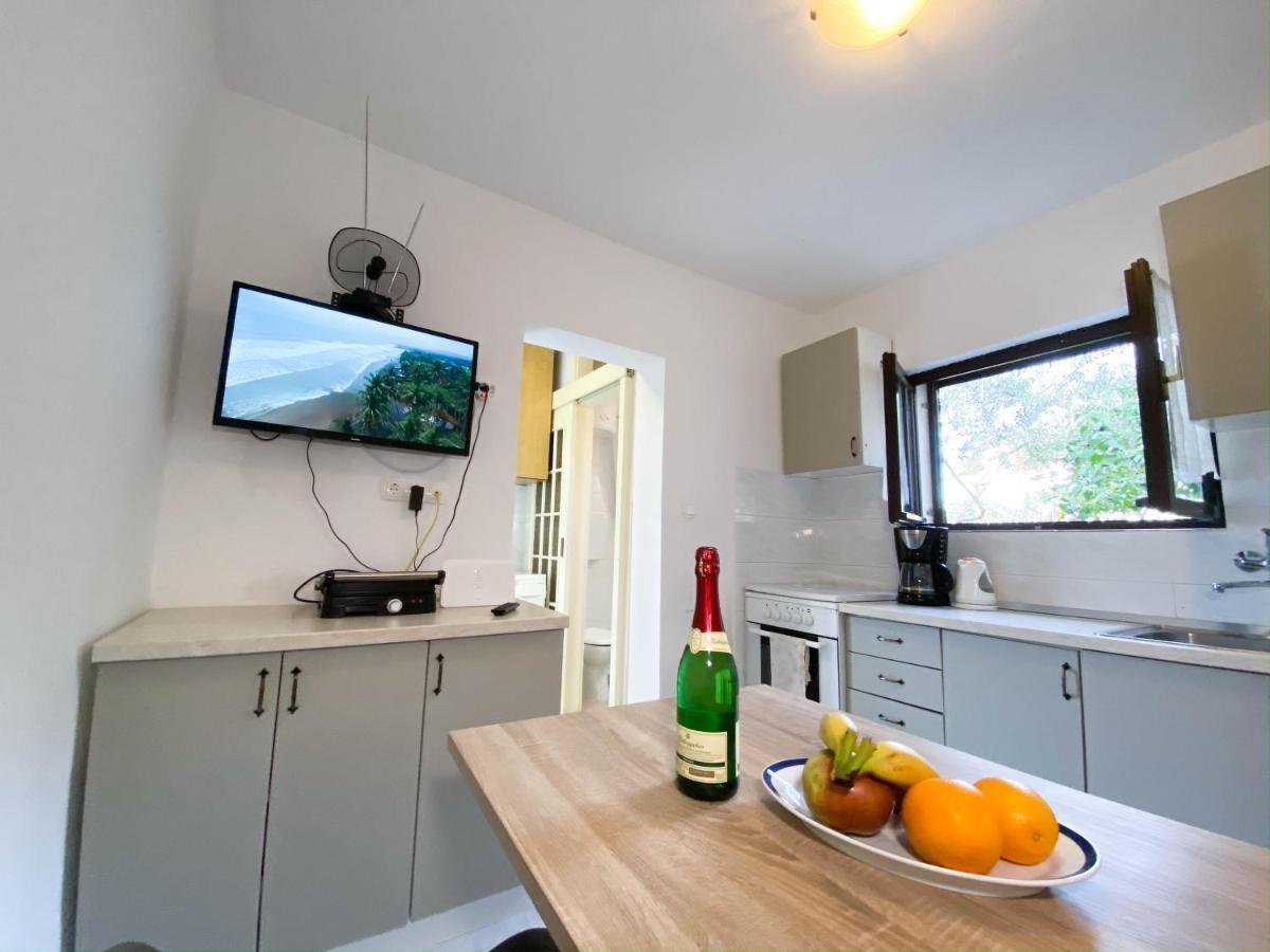 Seaview & Beachfront Apartments Jakov Donji Okrug  Εξωτερικό φωτογραφία