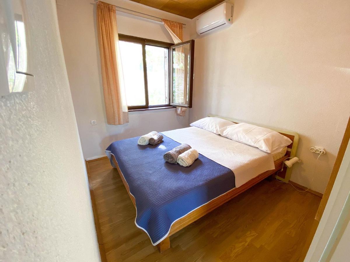 Seaview & Beachfront Apartments Jakov Donji Okrug  Εξωτερικό φωτογραφία