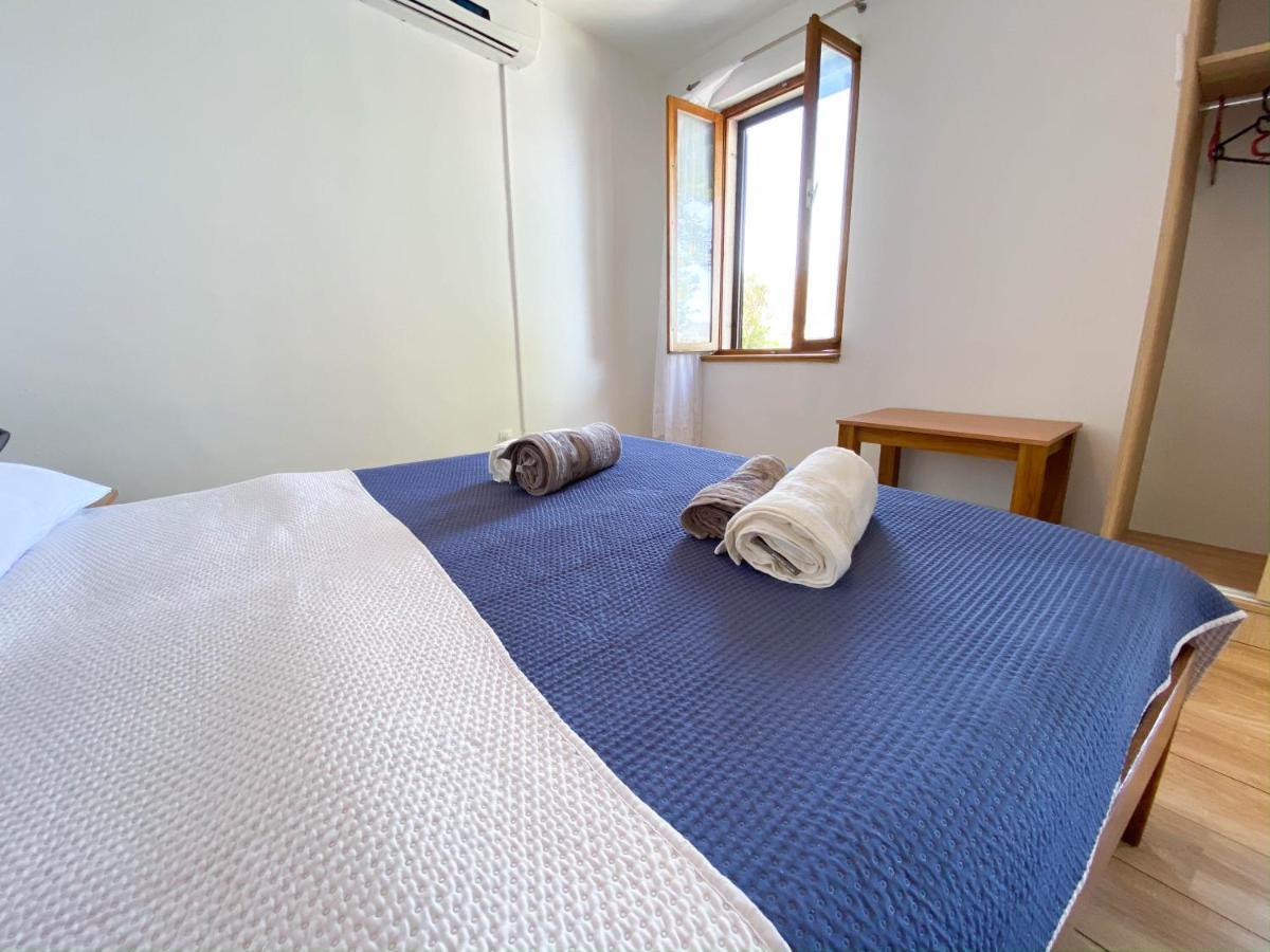 Seaview & Beachfront Apartments Jakov Donji Okrug  Εξωτερικό φωτογραφία