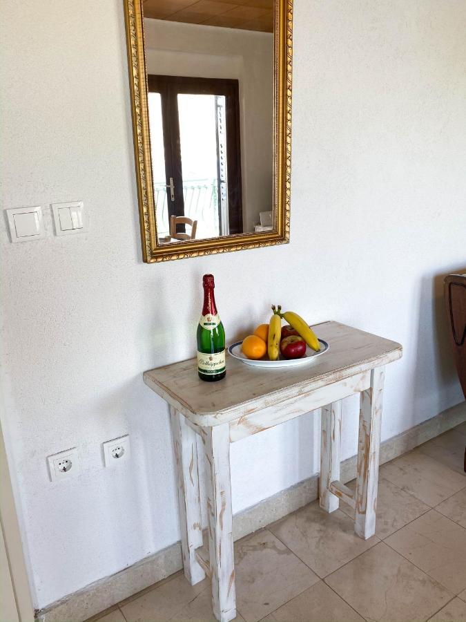 Seaview & Beachfront Apartments Jakov Donji Okrug  Εξωτερικό φωτογραφία